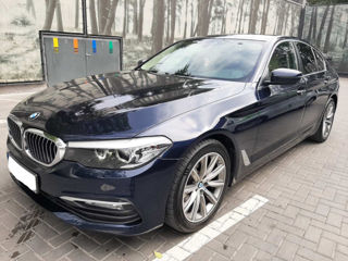 BMW 5 Series foto 2