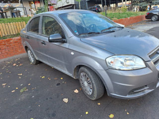 Chevrolet Aveo foto 3