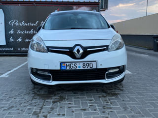 Renault Grand Scenic foto 3