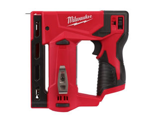 Stepler pe acumulator / аккумуляторный степлер milwaukee m12bst-0,12v,(fara ac-tor) 4933459634