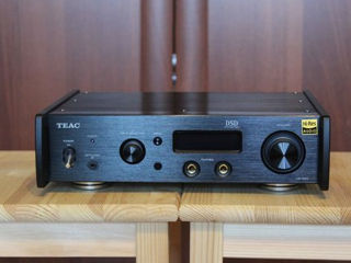 TEAC UD-503 USB DAC Headphone foto 5