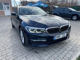 BMW 5 Series foto 3