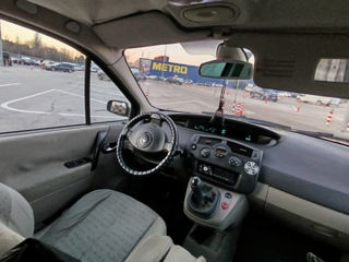 Renault Scenic foto 2