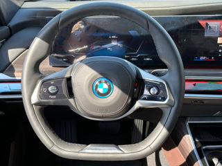 BMW 7 Series foto 9