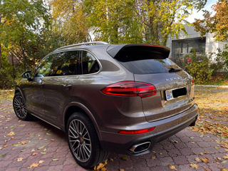 Porsche Cayenne foto 14