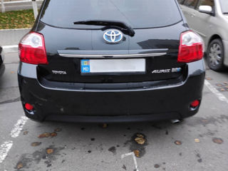 Toyota Auris foto 2