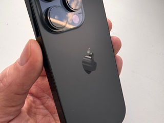 Apple IPhone 14 Pro 100%  62 цикла  Без Обмена!+3 чехла новых в подарок  состояние 10/10 Космос Чер