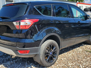 Ford Kuga foto 4