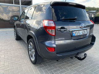 Toyota Rav 4 foto 7