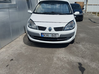 Renault Scenic foto 2