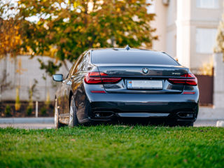 BMW 7 Series foto 7