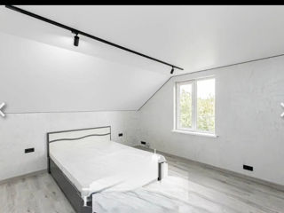 3-комн. кв., 90 м², 2/2 эт.