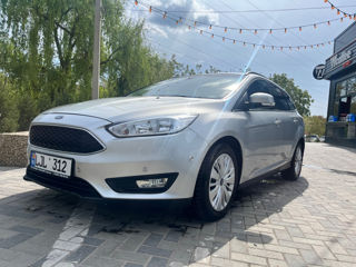 Ford Focus foto 1