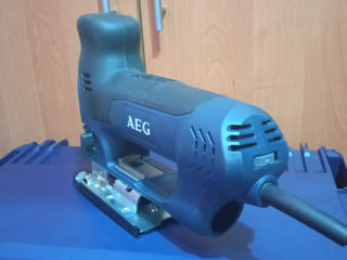 Лобзик AEG ST 700