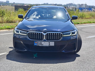 BMW 5 Series foto 8