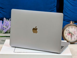 MacBook Air Retina 2020 (Apple M1/8Gb Ram/256Gb SSD/170 Cycles/13.3" Retina) foto 10