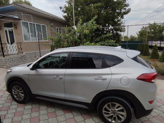 Hyundai Tucson foto 2