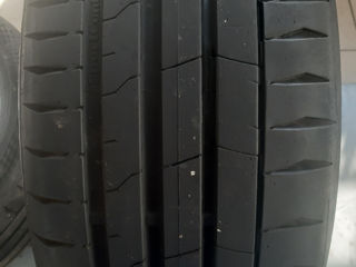 245/40r19 Continental.