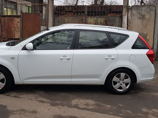 KIA Ceed foto 3