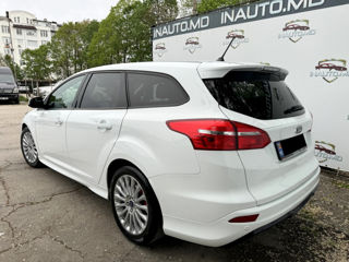 Ford Focus foto 2