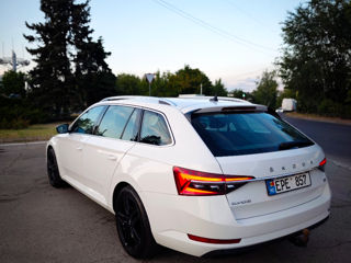 Skoda Superb foto 6