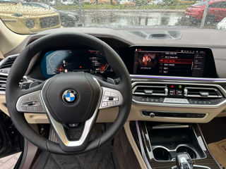 BMW X7 foto 10