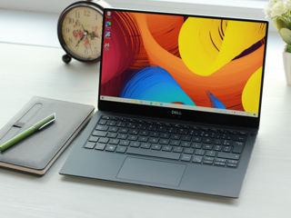 Dell XPS 9370 IPS (Core i7 8550u/8Gb Ram/256Gb NVMe SSD/13.3" FHD IPS)