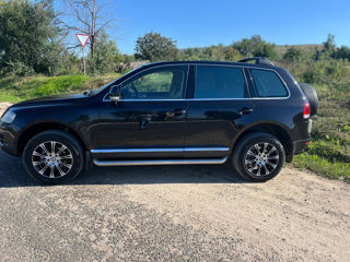 Volkswagen Touareg foto 3