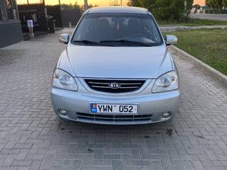 KIA Carens foto 5