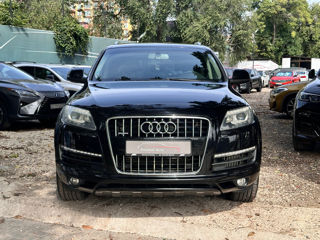 Audi Q7 foto 2