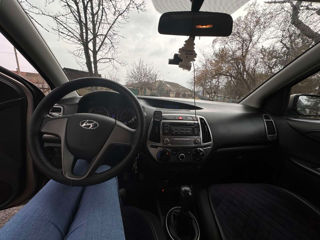 Hyundai i20 foto 2