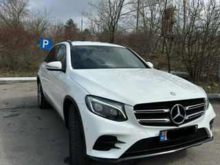 Mercedes GLC foto 1