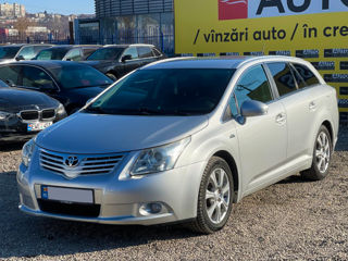 Toyota Avensis foto 3