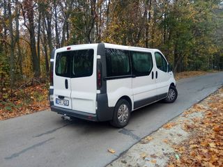 Transport la comanda pentru petreceri, ceremonii, delegatii si alte manifestatii foto 6