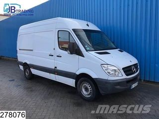 Mercedes Vito foto 9