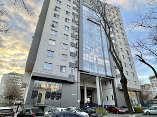 3-х комнатная квартира, 81 м², Центр, Кишинёв