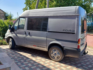 Ford Ford Transit foto 2