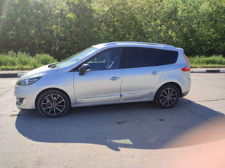 Renault Grand Scenic foto 2