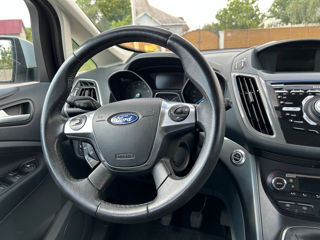 Ford Grand C-MAX foto 16