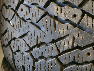 235/65 R 16C foto 2