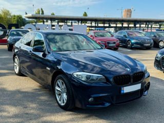 BMW 5 Series foto 3