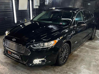 Ford Fusion foto 1