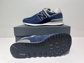 New Balance 574 Navy Blue foto 2