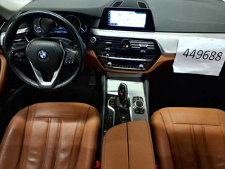 BMW 5 Series foto 3