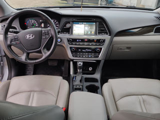 Hyundai Sonata foto 9