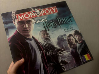 Vând monopolia Harry Potter