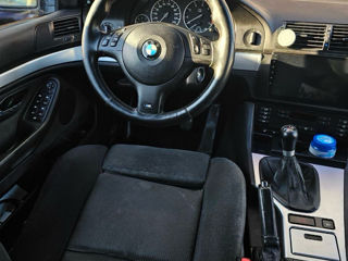 BMW 5 Series foto 9