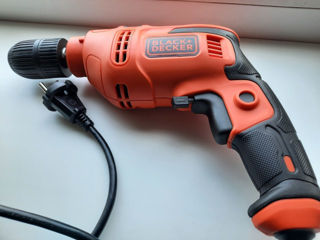 Дрель Black+Decker BEH200 foto 1