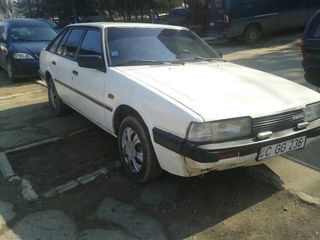 Mazda 626 foto 2