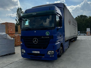 Mercedes Actros 1844LS foto 1